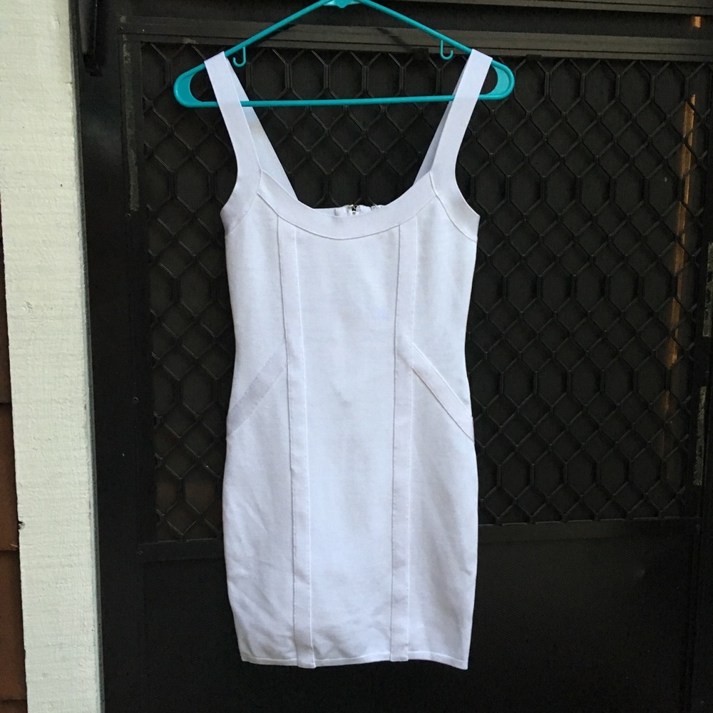 Guess white bandage dress size XS